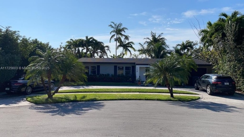 An Oasis in East Hollywood...Waterfront Property Features 3 Bed - Beach Home for sale in Hollywood, Florida on Beachhouse.com
