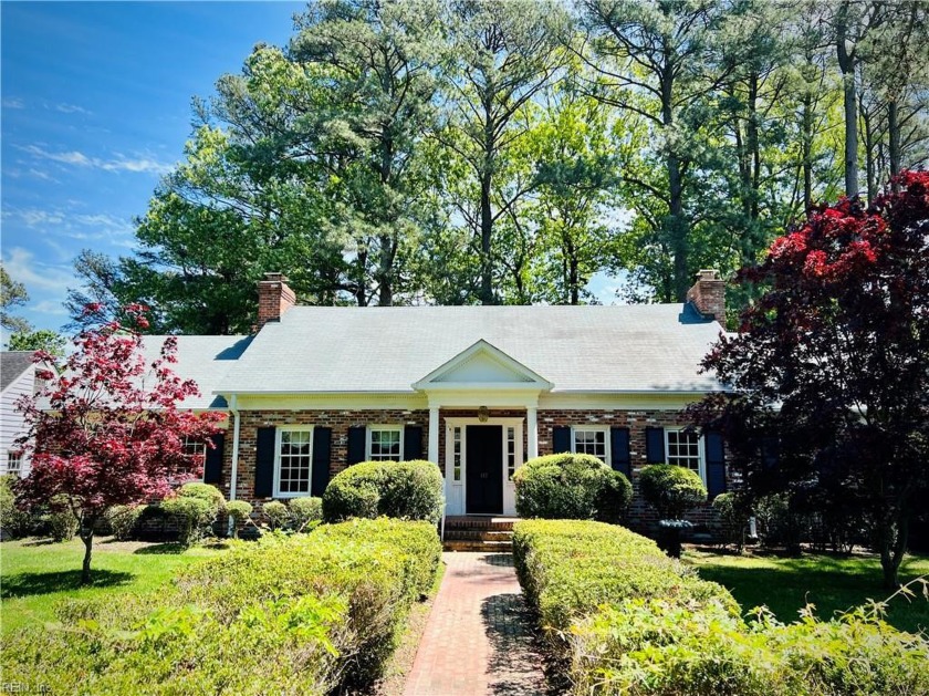 Located in the heart of Riverside, this brick home is the place - Beach Home for sale in Newport News, Virginia on Beachhouse.com