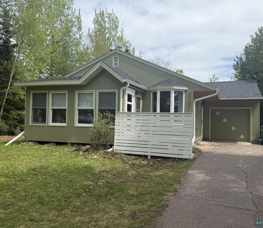 Welcome to 3722 E 4th St. Step into the beautifully updated home - Beach Home for sale in Duluth, Minnesota on Beachhouse.com