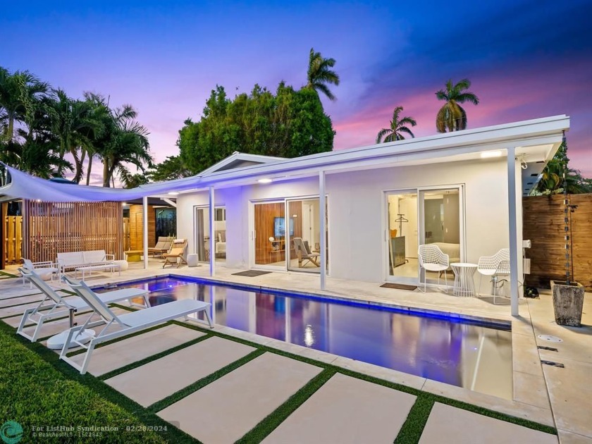 Mid-Century ambiance with contemporary luxury on 65 ft of - Beach Home for sale in Wilton Manors, Florida on Beachhouse.com