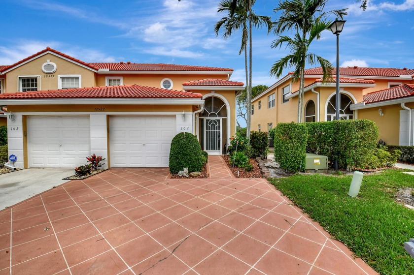 Welcome to Coral Lakes, an extremely active and well-managed - Beach Condo for sale in Boynton Beach, Florida on Beachhouse.com