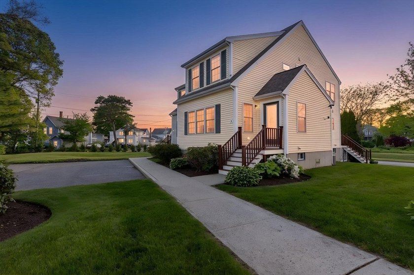 Step inside this stunning, turn-key townhome perfectly tucked - Beach Condo for sale in Wareham, Massachusetts on Beachhouse.com