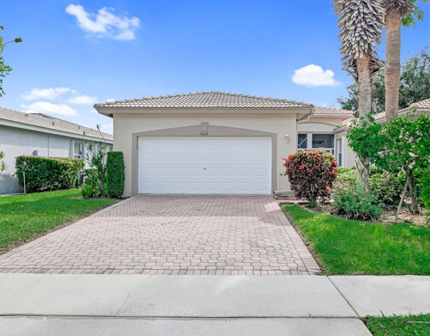 Welcome to your slice of paradise! This beautiful 3 bedroom 2 - Beach Home for sale in Boynton Beach, Florida on Beachhouse.com