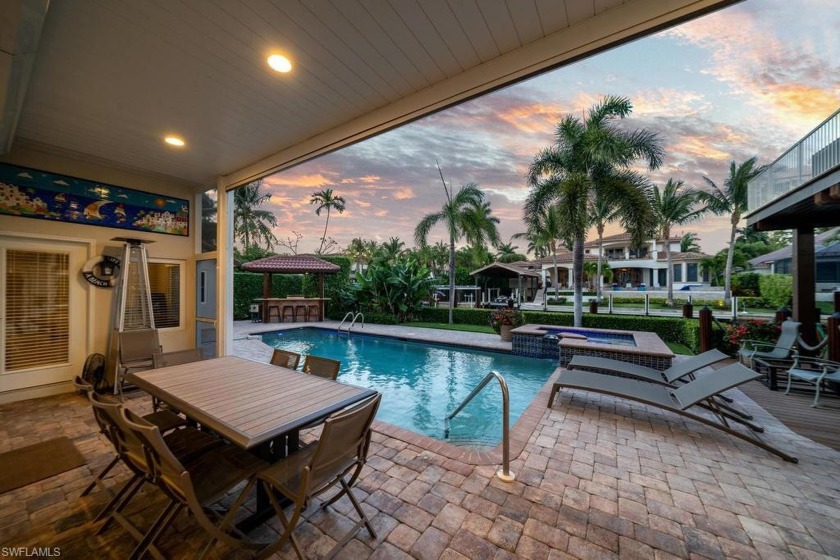 AQUALANE SHORES!! 
The perfect completely renovated Florida - Beach Home for sale in Naples, Florida on Beachhouse.com