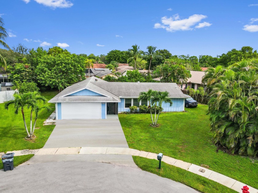 Welcome to your dream oasis in this charming 1-story home - Beach Home for sale in Wellington, Florida on Beachhouse.com