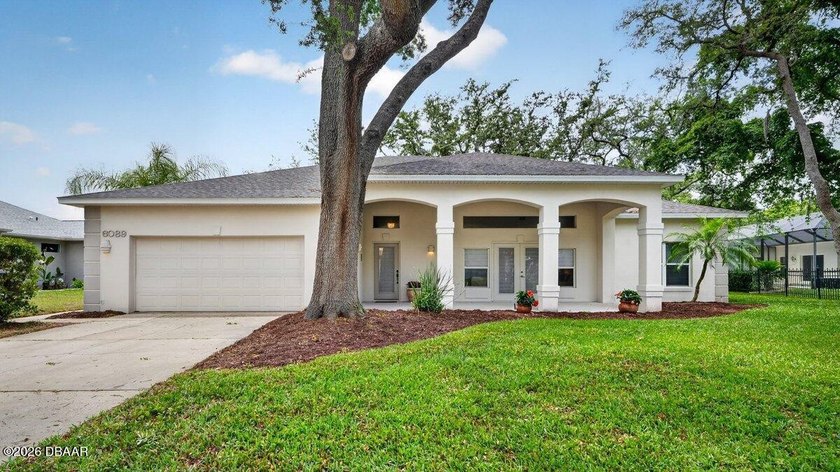 You don't want to miss this move in ready home in the gated - Beach Home for sale in Port Orange, Florida on Beachhouse.com