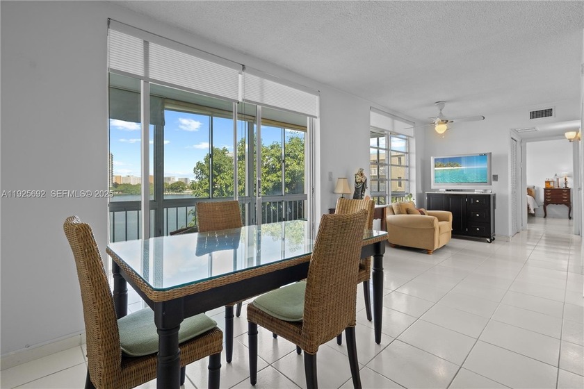 BEAUTIFUL LANAI APARTMENT, 816 SQFT WITH A BIG BALCONY FACING AN - Beach Condo for sale in Aventura, Florida on Beachhouse.com