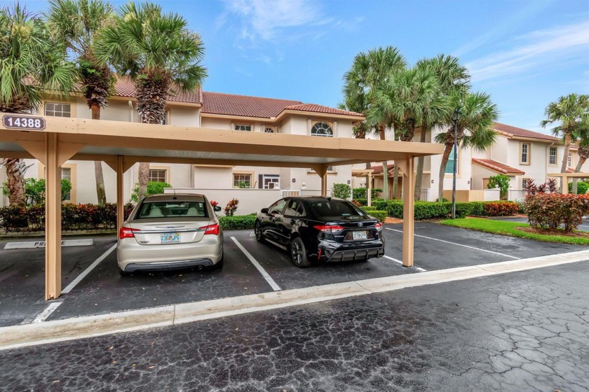 Come make this first floor condo in the desirable community of - Beach Condo for sale in Delray Beach, Florida on Beachhouse.com