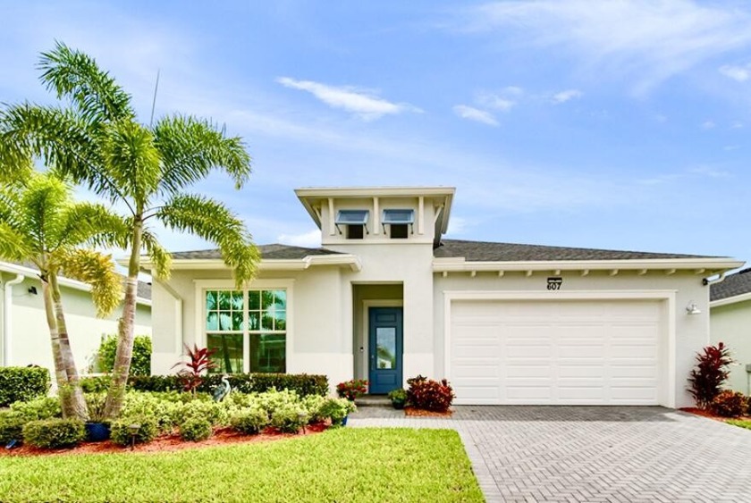 MOTIVATED SELLER! Upgraded single-story home with wide - Beach Home for sale in Port Saint Lucie, Florida on Beachhouse.com