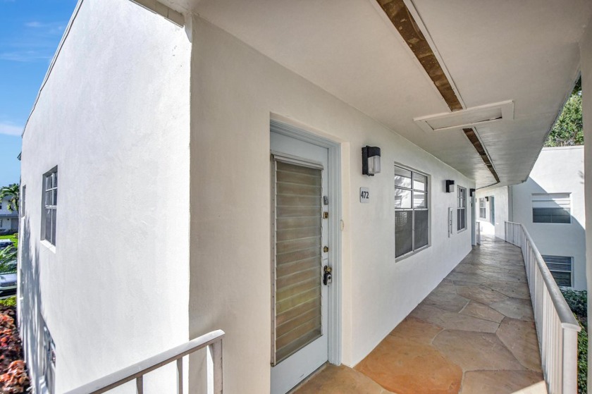 Welcome to this beautifully maintained 1 bed, 1.5 bath condo - Beach Condo for sale in Delray Beach, Florida on Beachhouse.com