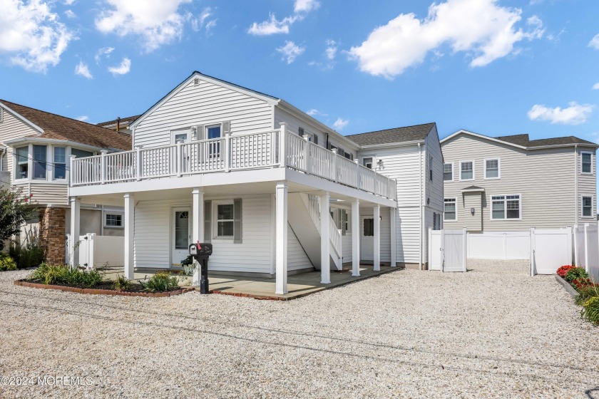 Don't miss this classic 2 family beach house located in - Beach Home for sale in Lavallette, New Jersey on Beachhouse.com