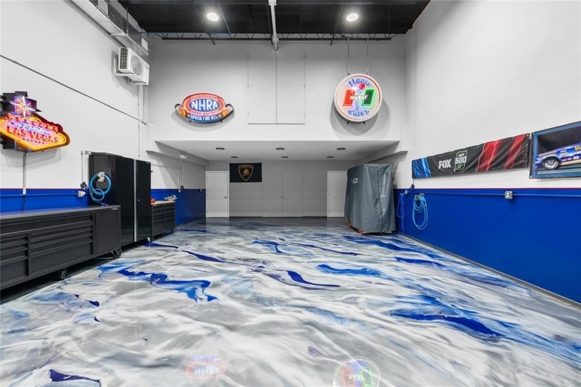 Ideally located in North Broward, just minutes from the coast - Beach Commercial for sale in Pompano Beach, Florida on Beachhouse.com