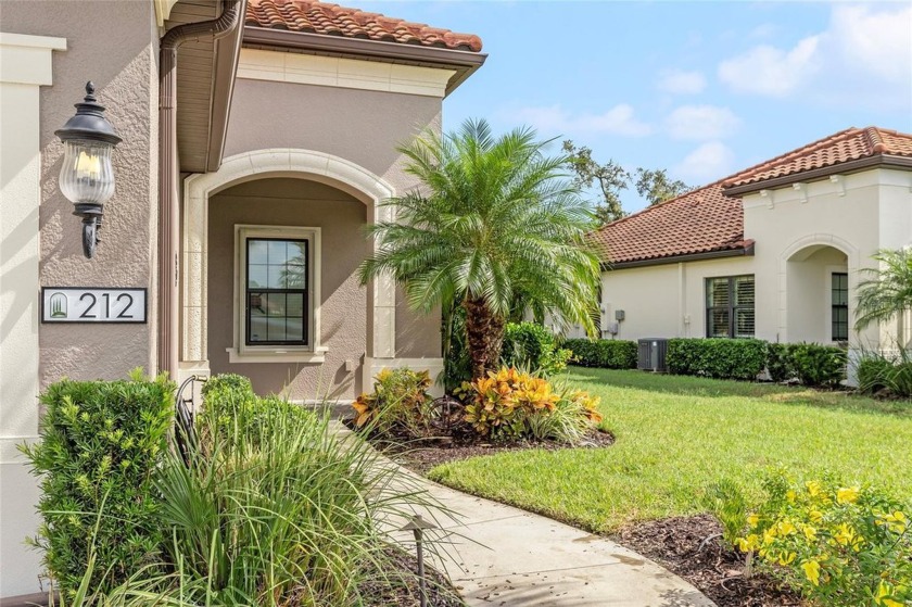 One or more photo(s) has been virtually staged. Welcome to your - Beach Home for sale in Nokomis, Florida on Beachhouse.com