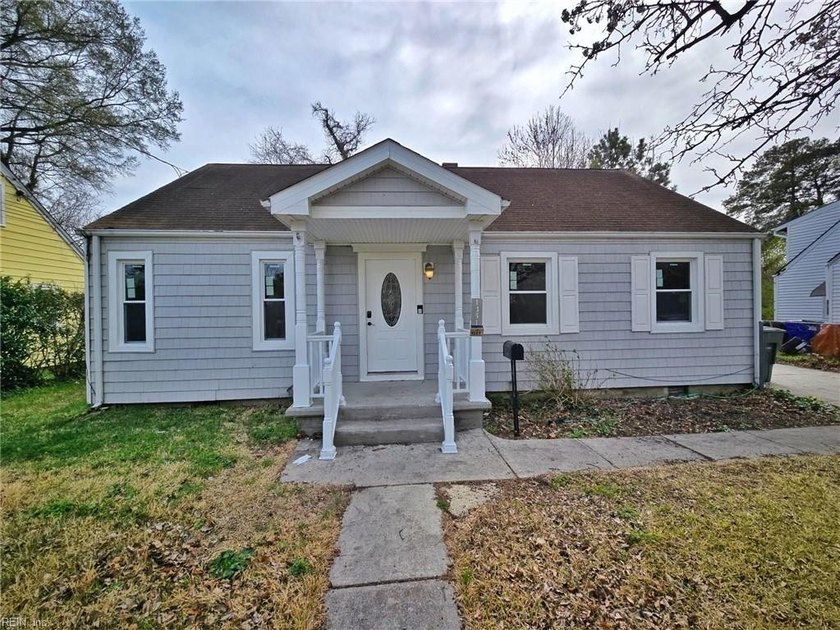 This 1942 Cape Cod style home blends classic charm with - Beach Home for sale in Norfolk, Virginia on Beachhouse.com