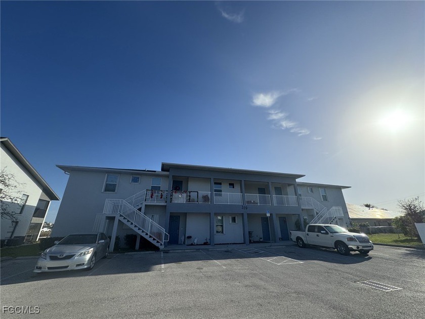 Exceptional Lakefront Multi-Family Investment Opportunity in - Beach Lot for sale in Cape Coral, Florida on Beachhouse.com