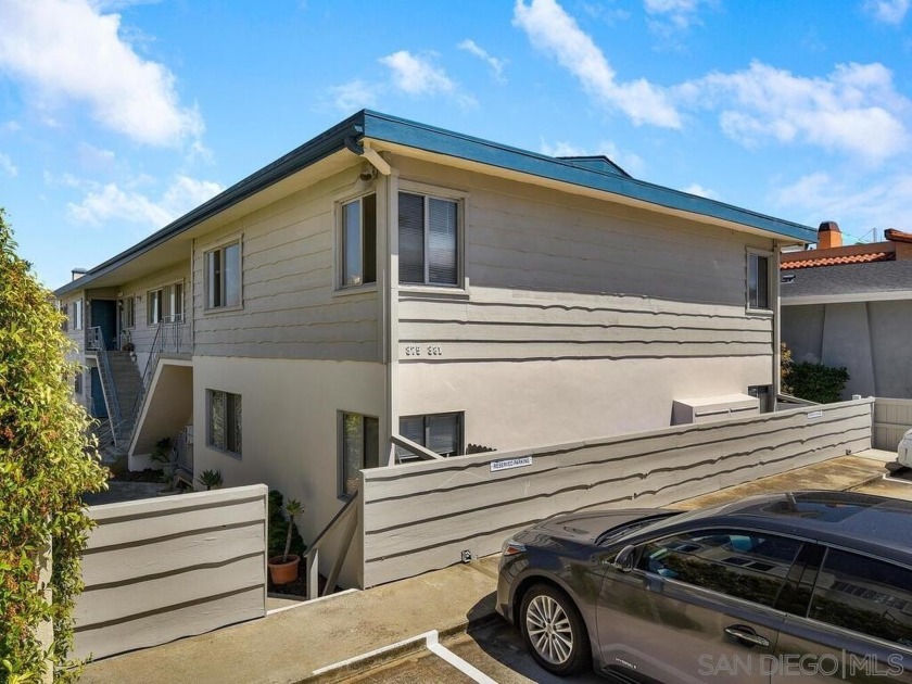 Special and rare opportunity to own 8 unit apartment building in - Beach Commercial for sale in San Diego, California on Beachhouse.com