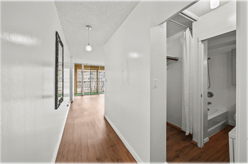 Studio Unit with Golf Course and Cityscape Views! Conveniently - Beach Condo for sale in Honolulu, Hawaii on Beachhouse.com