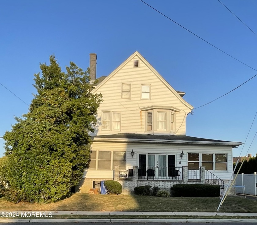 Come see this classic shore home. Feel the Ocean breezes and - Beach Home for sale in Loch Arbour, New Jersey on Beachhouse.com