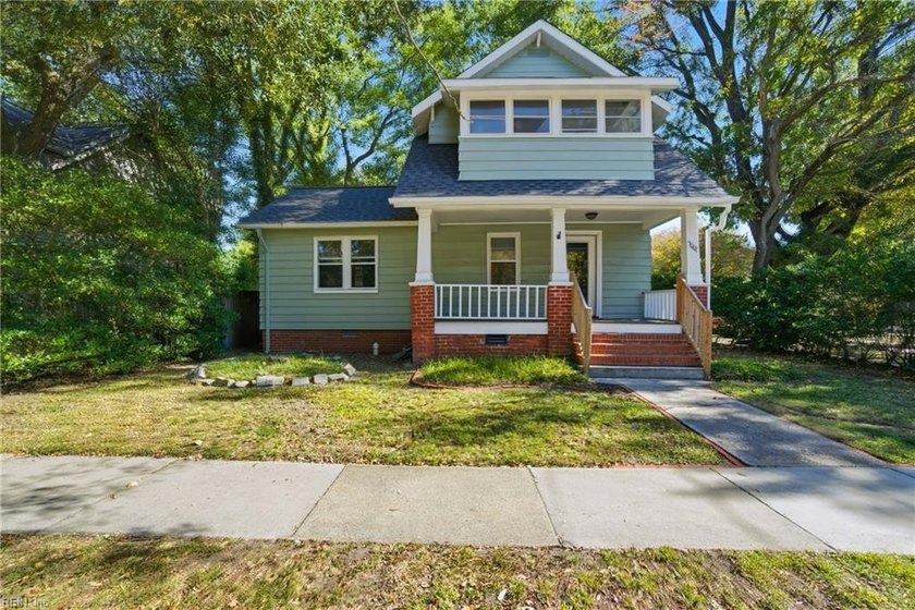 This 1918 Colonial in the heart of the Larchmont/Edgewater area - Beach Home for sale in Norfolk, Virginia on Beachhouse.com