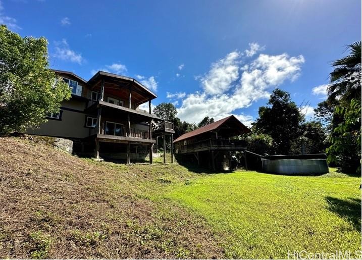 Sitting on 1.33 acres of beautiful land, 2,101 sq ft home & a - Beach Home for sale in Captain Cook, Hawaii on Beachhouse.com
