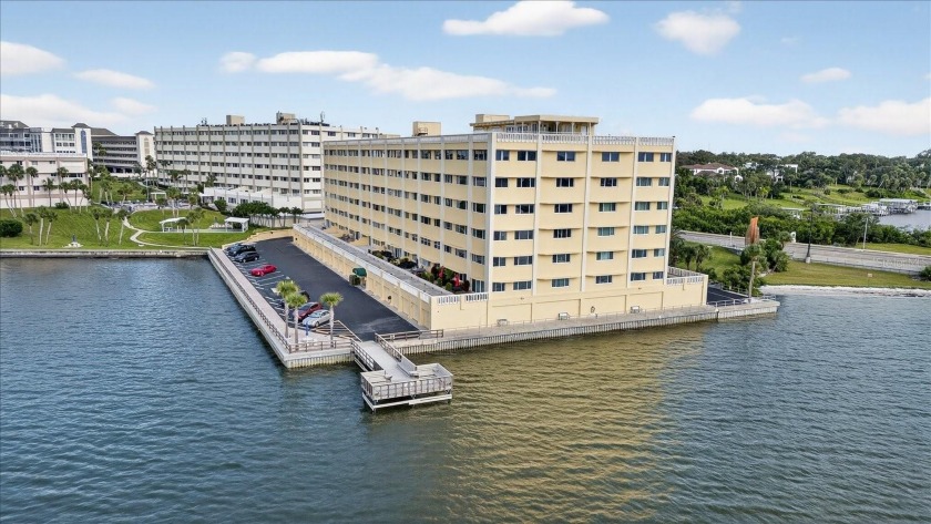 One or more photo(s) has been virtually staged. Discover - Beach Condo for sale in Belleair Beach, Florida on Beachhouse.com