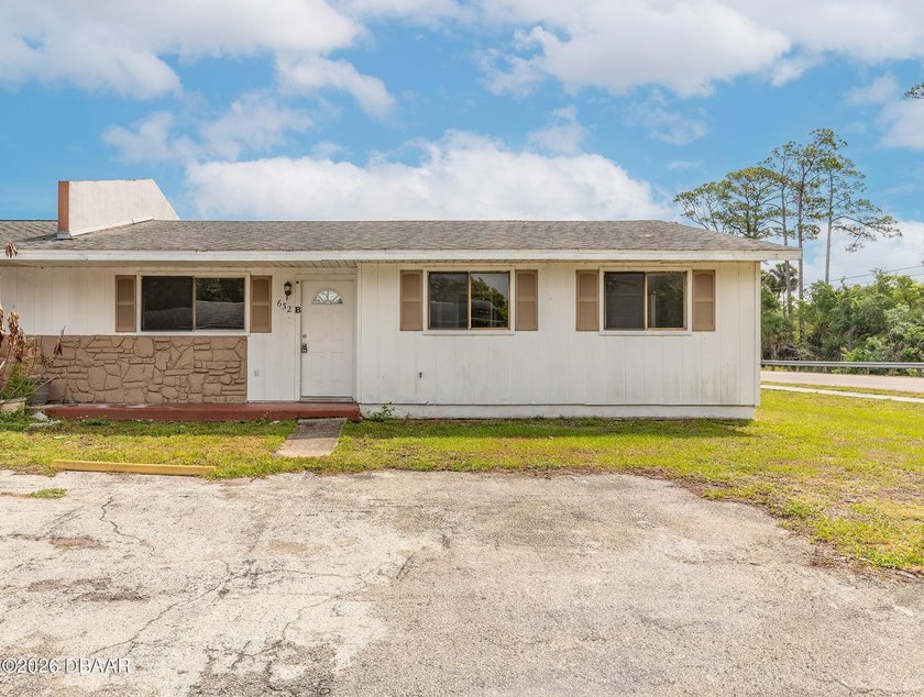 Your Next Home is Waiting - During the first 30 days on the - Beach Townhome/Townhouse for sale in Holly Hill, Florida on Beachhouse.com