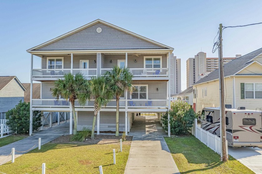 Investor's Dream - This Fully Furnished Duplex offers 10 - Beach Townhome/Townhouse for sale in North Myrtle Beach, South Carolina on Beachhouse.com