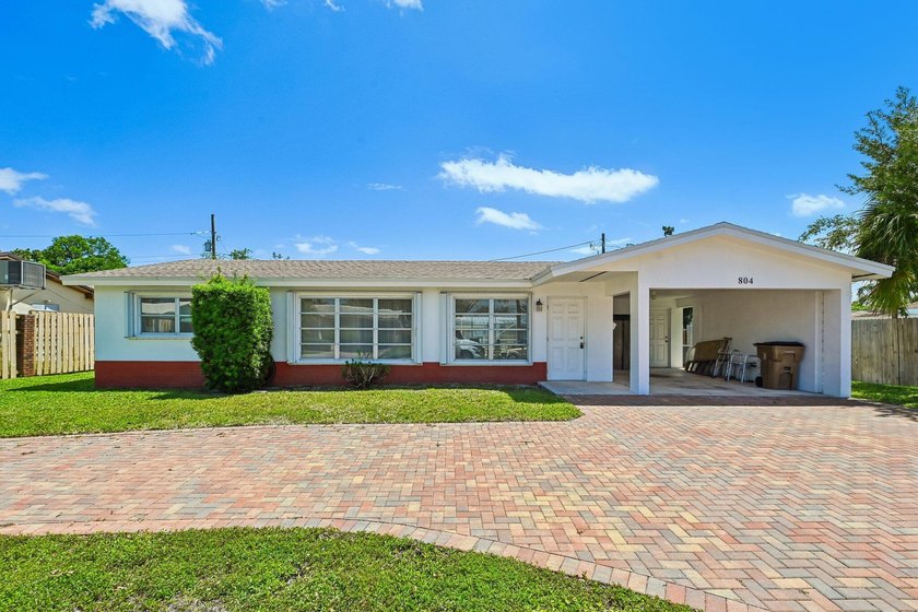 If you've been waiting for a single-story home with a pool that - Beach Home for sale in Deerfield Beach, Florida on Beachhouse.com