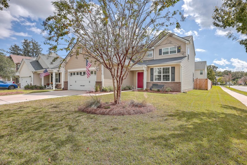 Just listed in the sought after Carolina Bay community in West - Beach Home for sale in Charleston, South Carolina on Beachhouse.com