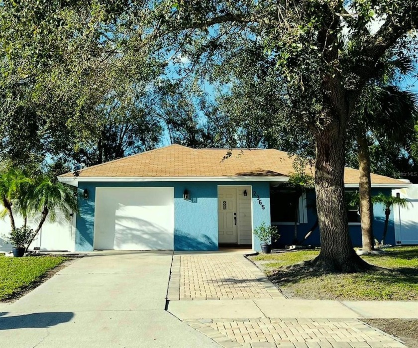 Welcome to this charming 3-bed, 2-bath home in the heart of - Beach Home for sale in Sarasota, Florida on Beachhouse.com