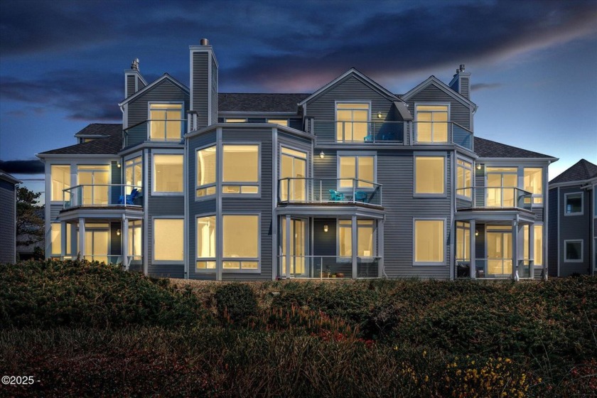Ocean front living at its best in the private beachside gated - Beach Condo for sale in South Beach, Oregon on Beachhouse.com