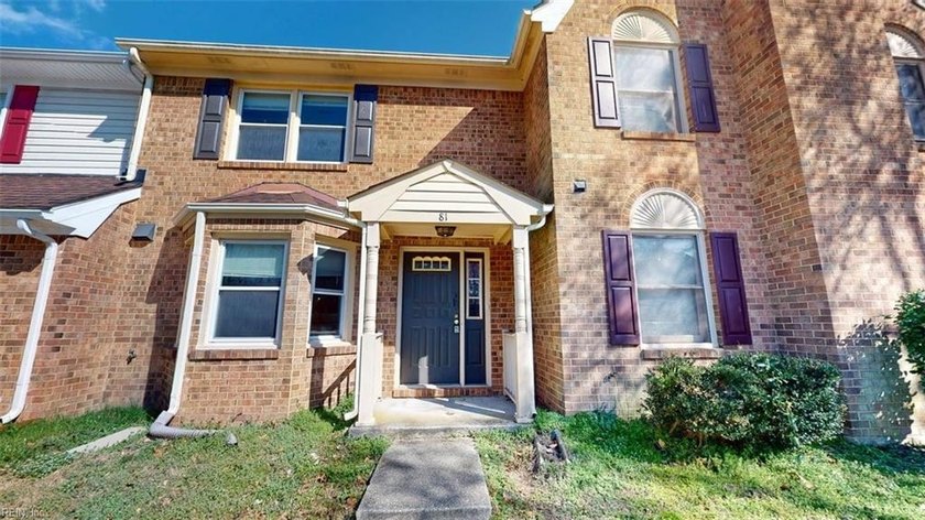 Welcome home to low-maintenance living with tranquil lakefront - Beach Townhome/Townhouse for sale in Hampton, Virginia on Beachhouse.com