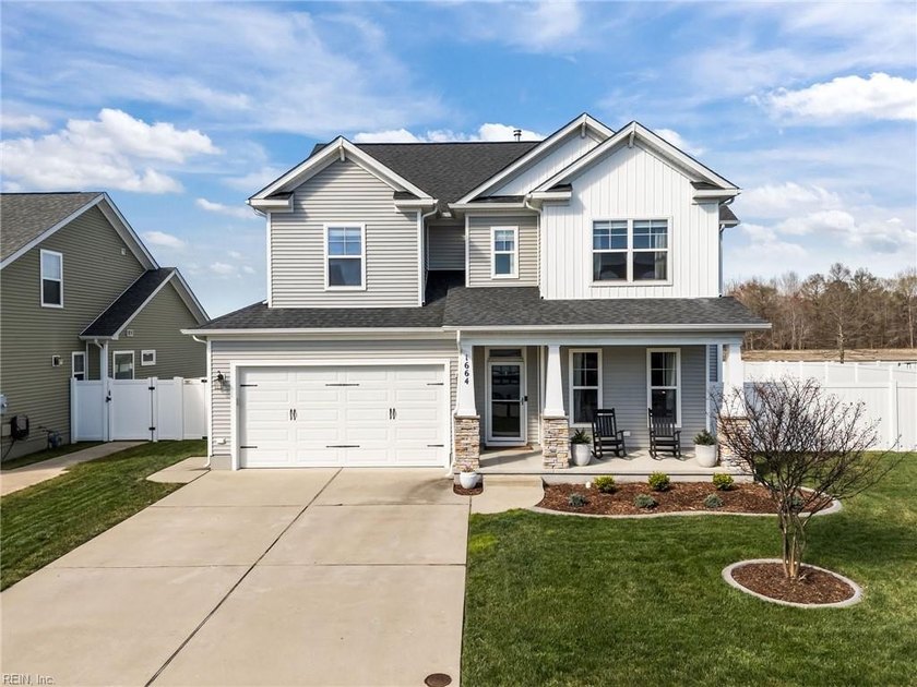 Beautiful pond-front home showcasing exceptional upgrades and - Beach Home for sale in Chesapeake, Virginia on Beachhouse.com