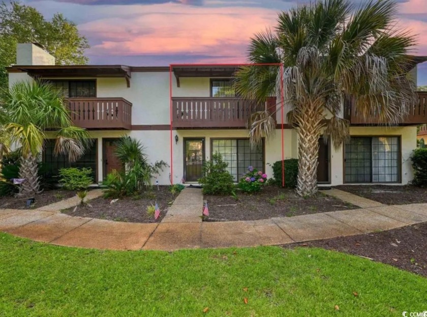 Very cute townhome in an excellent location! Tucked away in the - Beach Townhome/Townhouse for sale in Myrtle Beach, South Carolina on Beachhouse.com