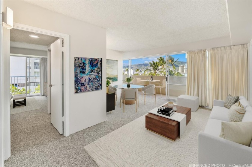 OPEN HOUSE SUNDAY (11/17)!!  Highly sought-after '01' corner-end - Beach Condo for sale in Honolulu, Hawaii on Beachhouse.com