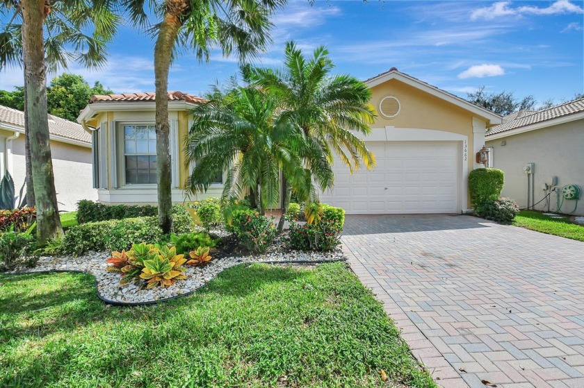 REDUCED OVER $30,000.Welcome to your dream home! This spacious - Beach Home for sale in Delray Beach, Florida on Beachhouse.com