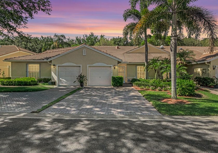 Warm and inviting villa in desirable Bridgeport Cove in the 55+ - Beach Home for sale in West Palm Beach, Florida on Beachhouse.com