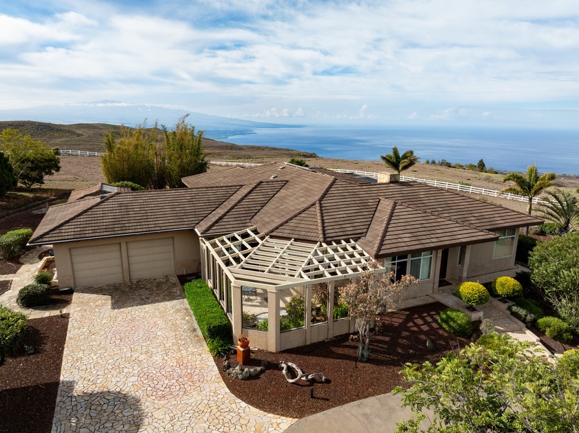 KOHALA RANCH COUNTRY ESTATE: Introducing this exceptional Kohala - Beach Home for sale in Kamuela, Hawaii on Beachhouse.com