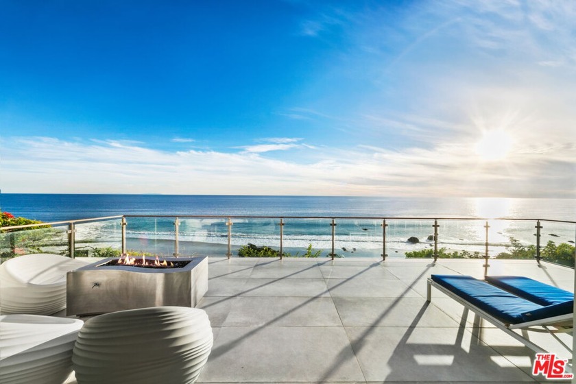 Spectacular unobstructed 180 degree panoramic whitewater, ocean - Beach Home for sale in Malibu, California on Beachhouse.com