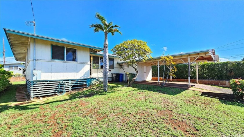 Excellent opportunity to remodel or build your dream home on a - Beach Home for sale in Pearl City, Hawaii on Beachhouse.com