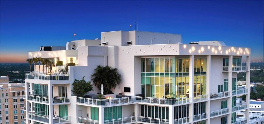 Under contract-accepting backup offers. Welcome to the pinnacle - Beach Condo for sale in Sarasota, Florida on Beachhouse.com