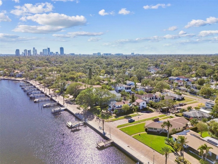 Situated on the most coveted brick street in Saint Petersburg - Beach Lot for sale in St. Petersburg, Florida on Beachhouse.com