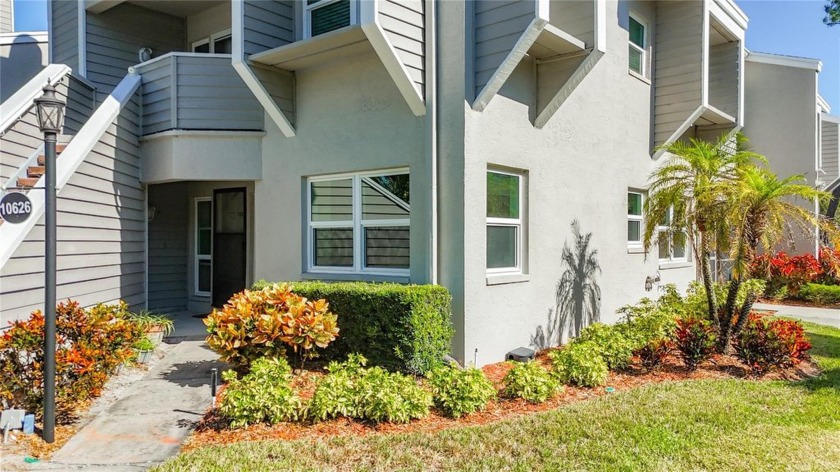 Under contract-accepting backup offers. LIGHT AND BRIGHT CORNER - Beach Condo for sale in Seminole, Florida on Beachhouse.com