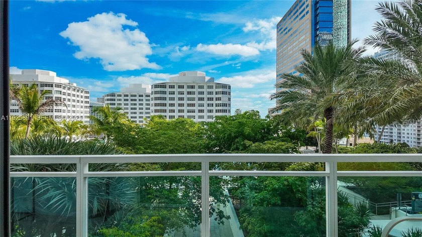 Live Limitlessly in this delightful 12th floor unit at Plaza - Beach Condo for sale in Miami, Florida on Beachhouse.com
