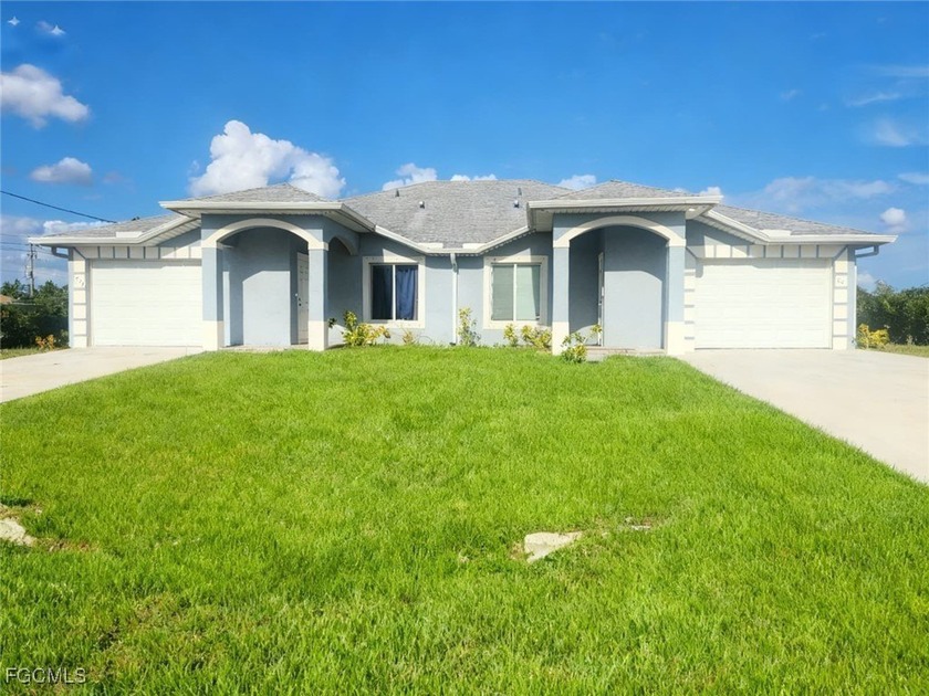 Exceptional Investment Opportunity in Lehigh Acres! Built in - Beach Home for sale in Lehigh Acres, Florida on Beachhouse.com
