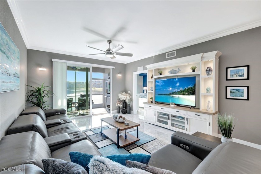 LOCATION + WOW! ASTONISHING & ABSOLUTELY GORGEOUS, WATERFRONT - Beach Condo for sale in Fort Myers, Florida on Beachhouse.com