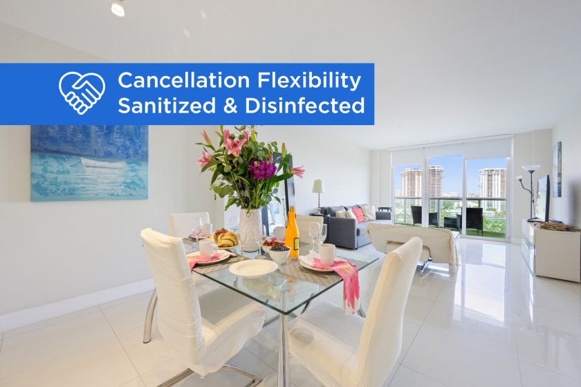 Modern condo w bay views. WiFi, parking, tennis, playground and - Beach Vacation Rentals in Sunny Isles Beach, Florida on Beachhouse.com