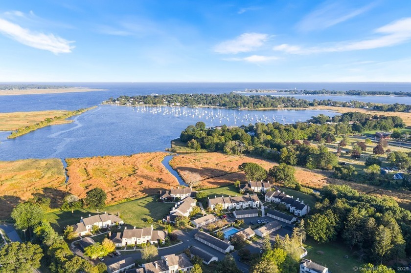 Beautiful Condominium offered in Sheltered Cove. Set within the - Beach Condo for sale in Old Saybrook, Connecticut on Beachhouse.com