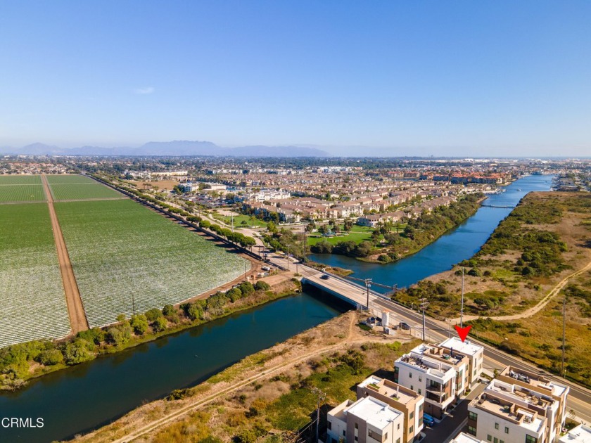 Gorgeous WATER VIEW house minutes from beach.  This 2022-built - Beach Home for sale in Oxnard, California on Beachhouse.com