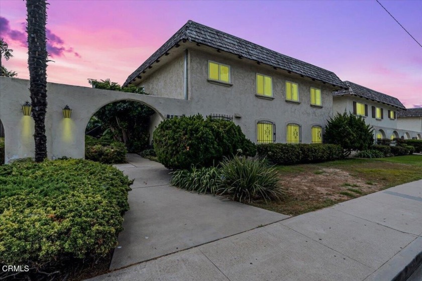 Welcome to this beautifully remodeled 4-plex in the heart of - Beach Townhome/Townhouse for sale in Oxnard, California on Beachhouse.com